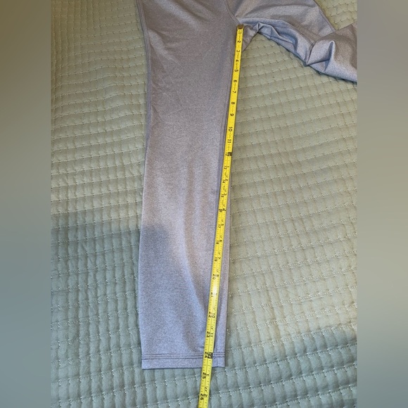 J. Crew heather Gray Leggings with back pocket. Size M. NWOT. - Picture 3 of 11